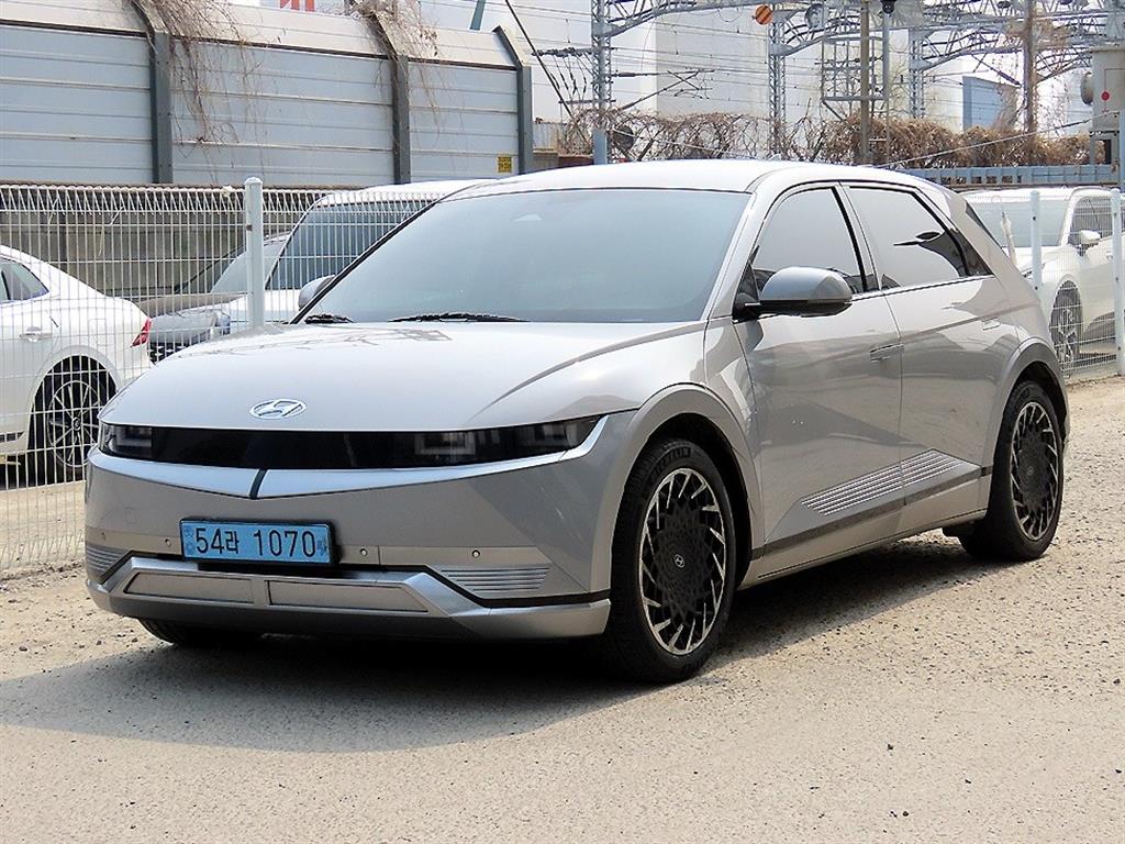 HYUNDAI Ioniq 5 - Vista 2