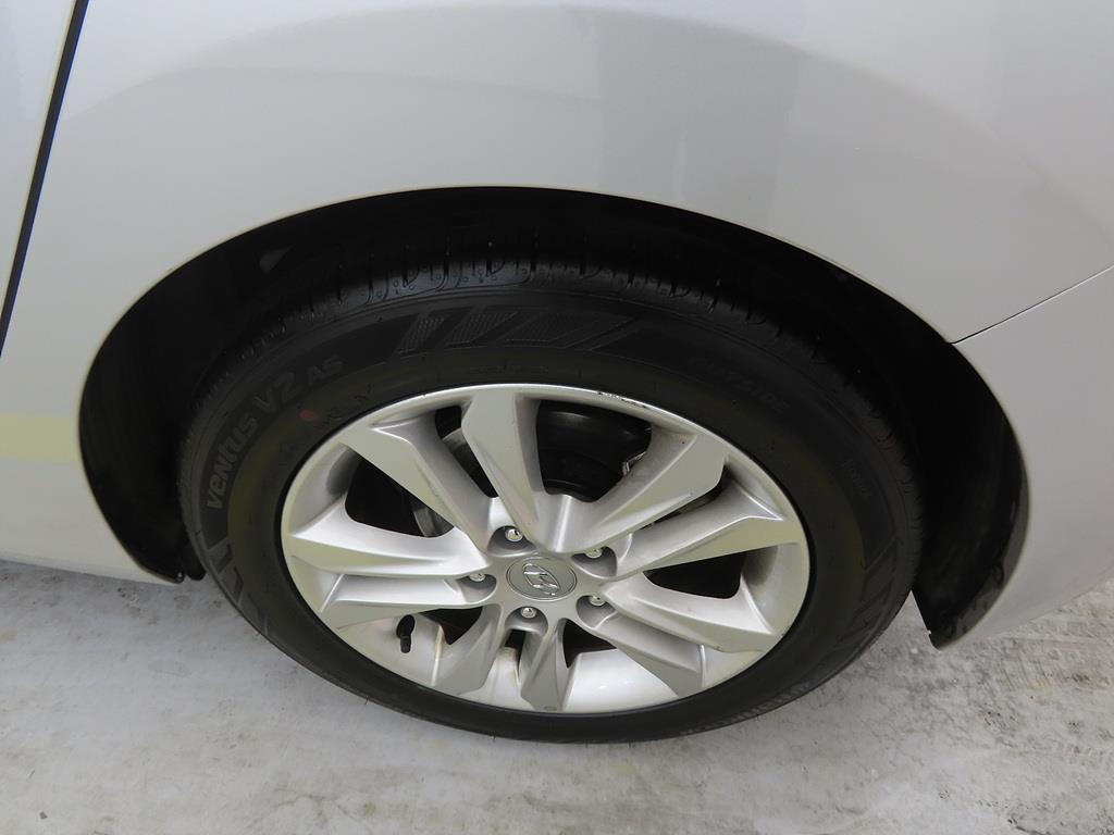 HYUNDAI i30 2012 Plateado - Importación desde Corea - HF Imports Iquique - Foto 20