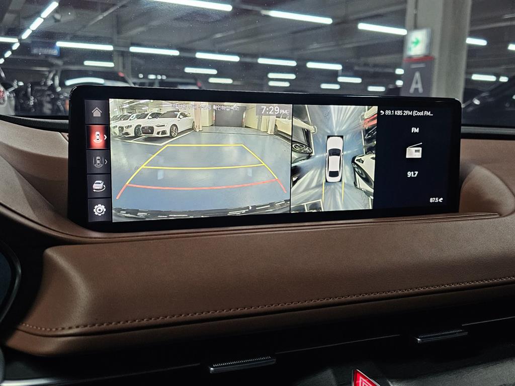 Genesis G80 - Vista 8