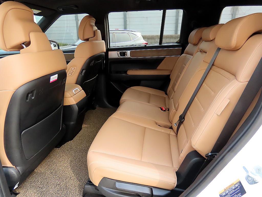 HYUNDAI Santa Fe - Vista 6