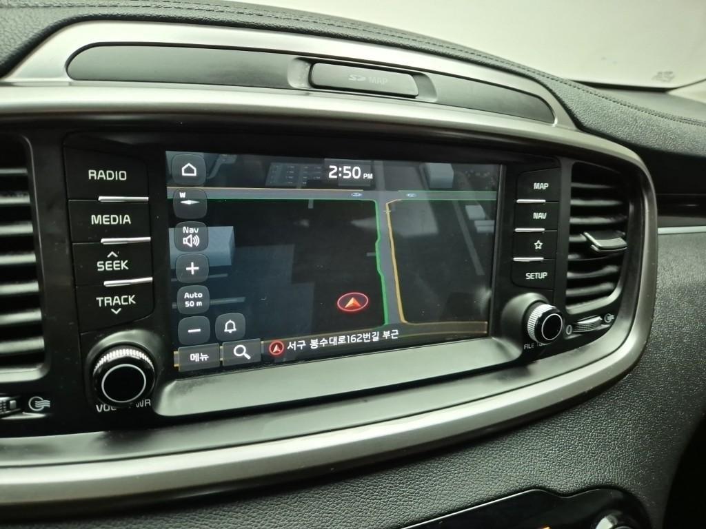 KIA Sorento 2020 Gris - Importación desde Corea - HF Imports Iquique - Foto 13