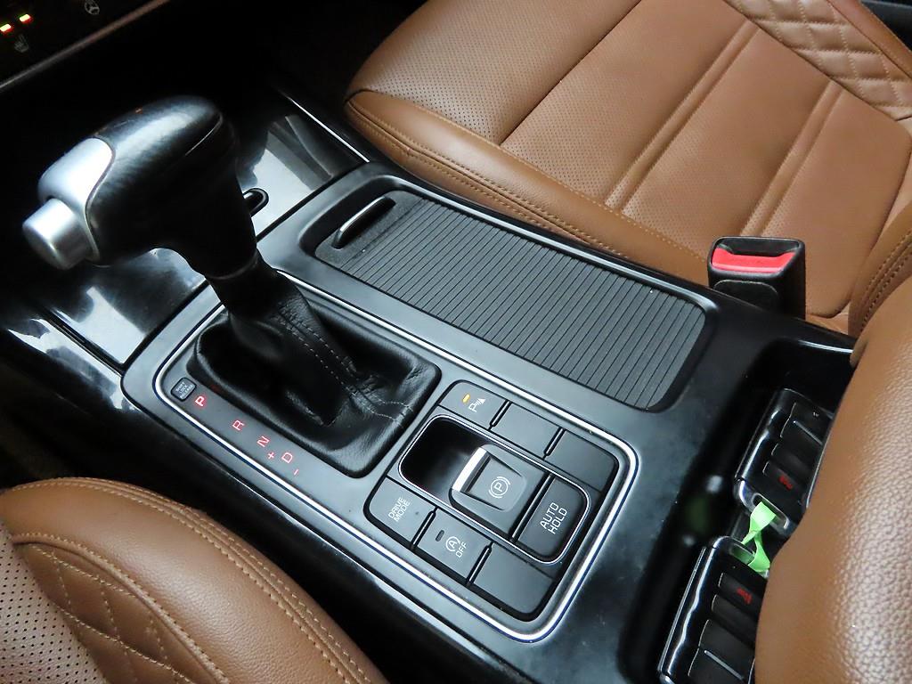 KIA Sorento - Vista 10