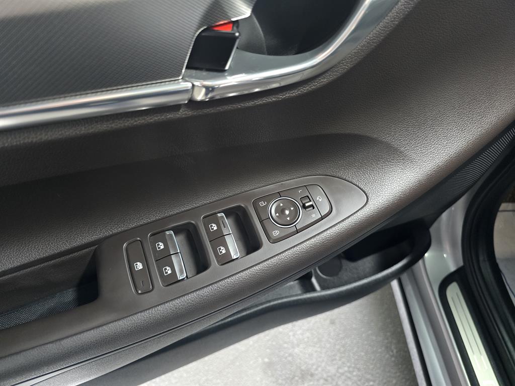 HYUNDAI Grandeur - Vista 7