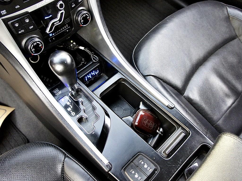 HYUNDAI Sonata 2010 Verde - Importación desde Corea - HF Imports Iquique - Foto 11