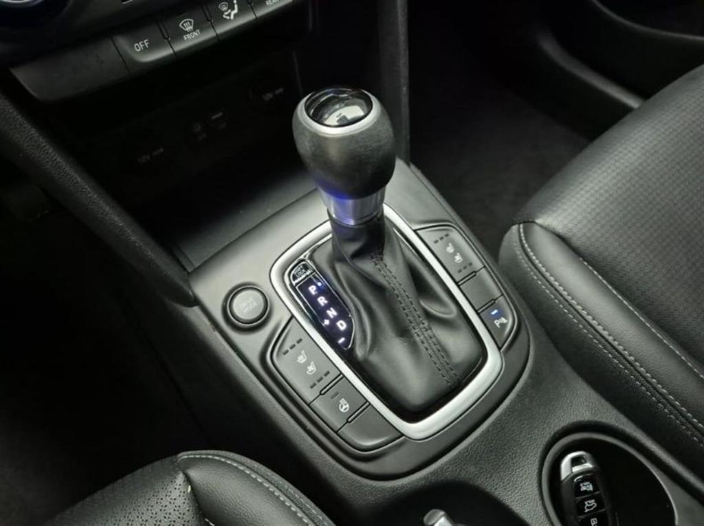 HYUNDAI Kona - Vista 8