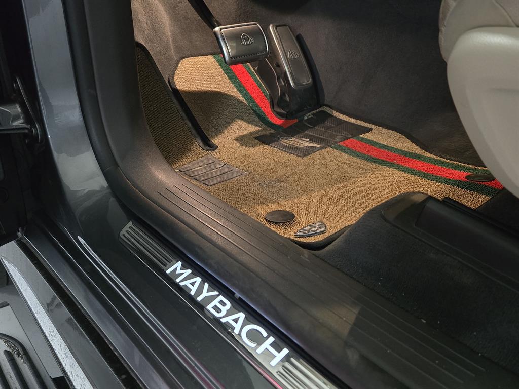 Mercedes Benz GLS Class - Vista 10