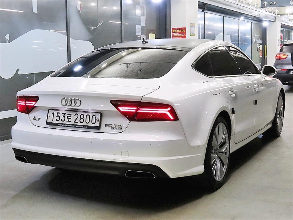 Audi A7 - Vista 4