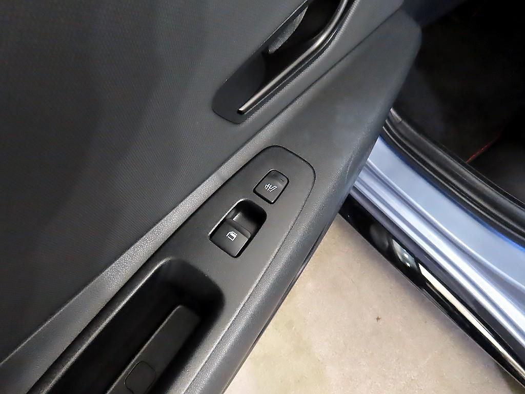 HYUNDAI Avante 2025 Morado - Importación desde Corea - HF Imports Iquique - Foto 15