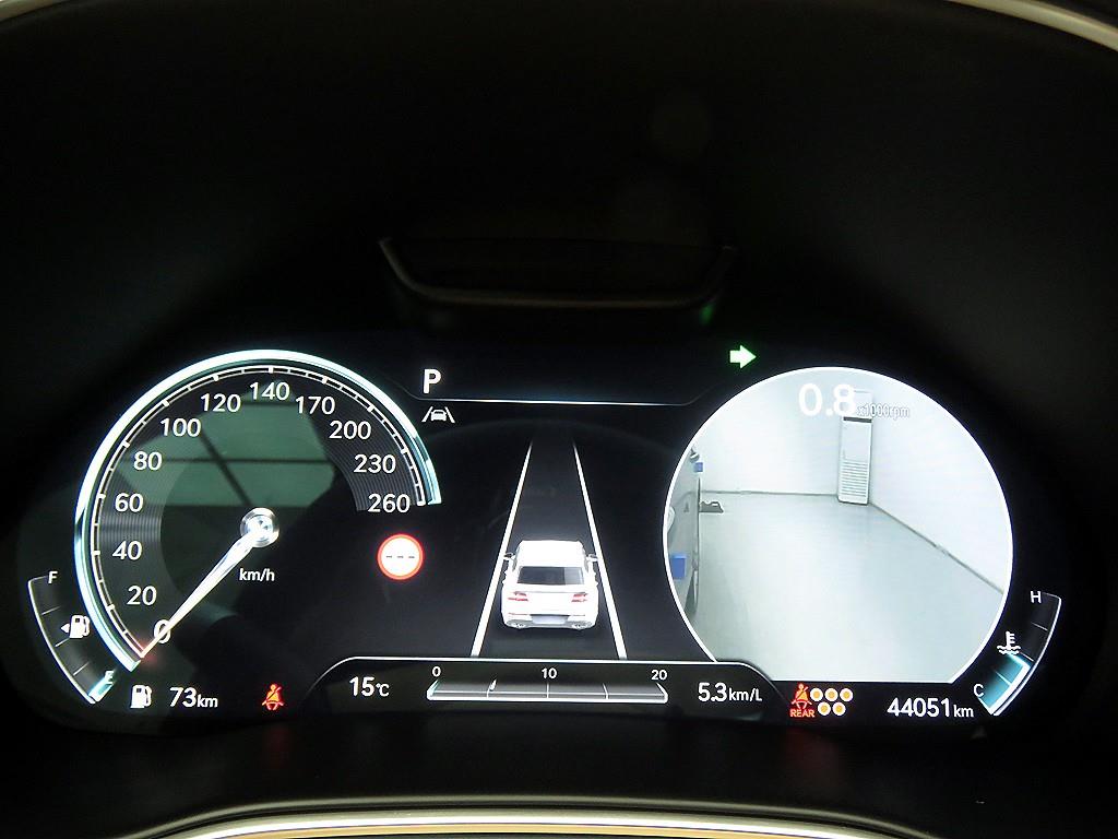 Genesis GV80 - Vista 11