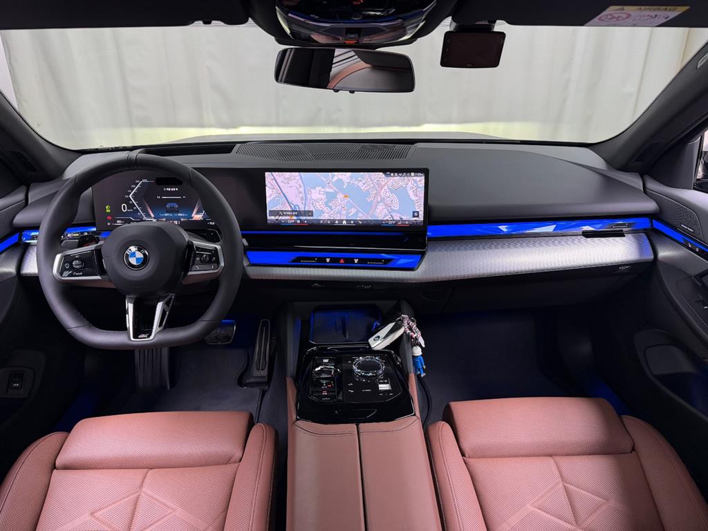 BMW 5 Series - Vista 7