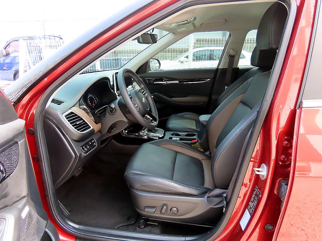 KIA Seltos - Vista 5