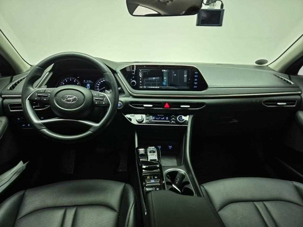 HYUNDAI Sonata - Vista 7