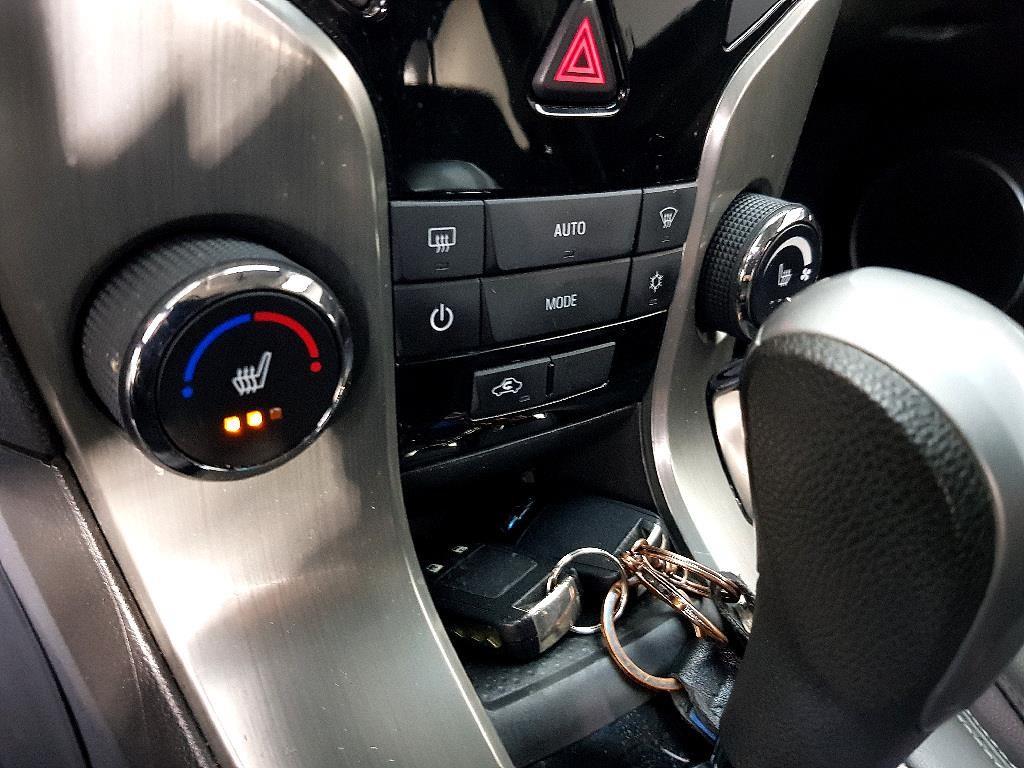 Chevrolet Cruise 2016 Blanco - Importación desde Corea - HF Imports Iquique - Foto 15