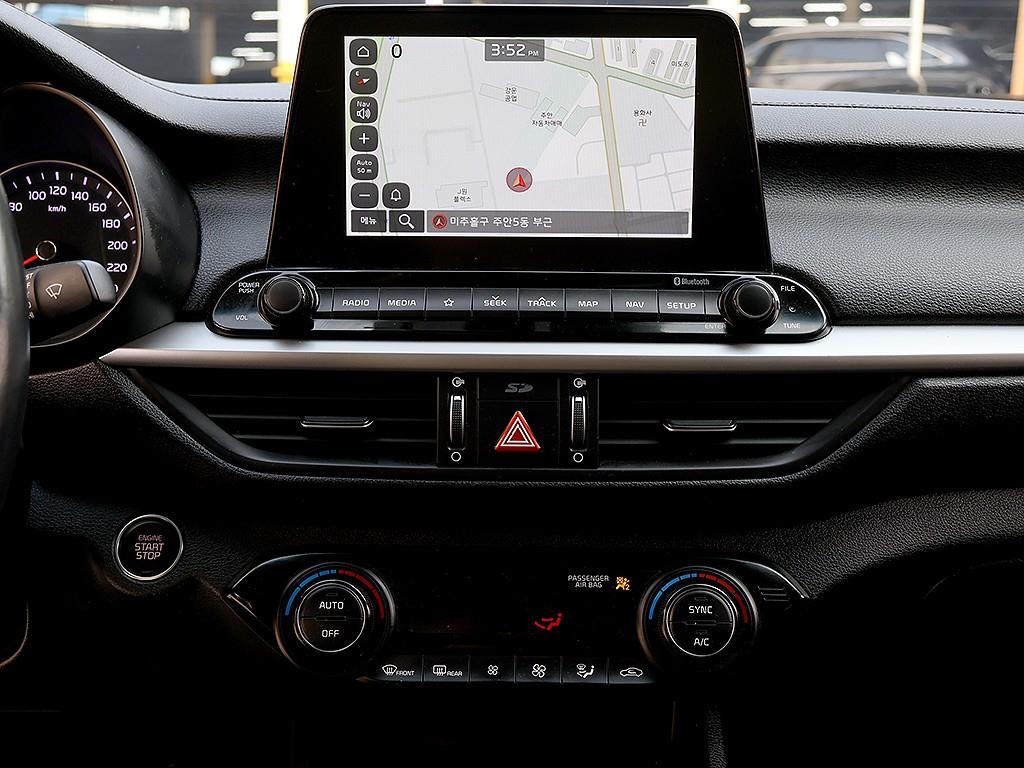 KIA K3 2019 Blanco - Importación desde Corea - HF Imports Iquique - Foto 9