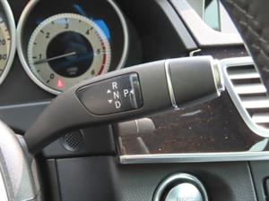 Mercedes Benz E class - Vista 12