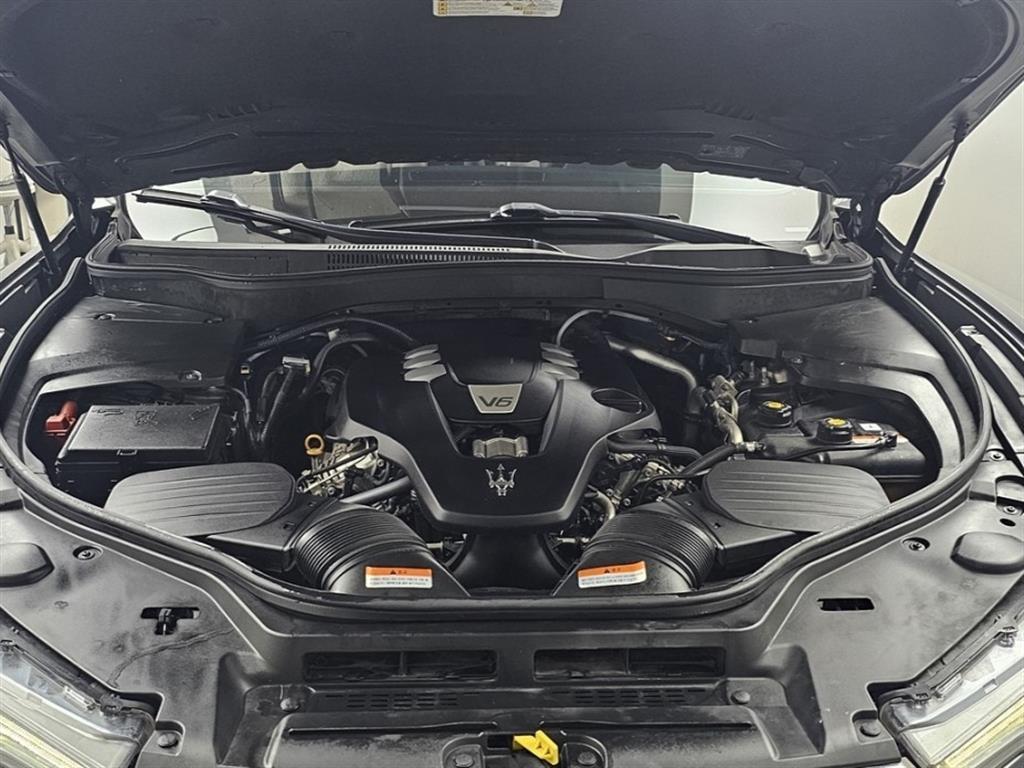 Maserati Levante 2019 Negro - Importación desde Corea - HF Imports Iquique - Foto 19