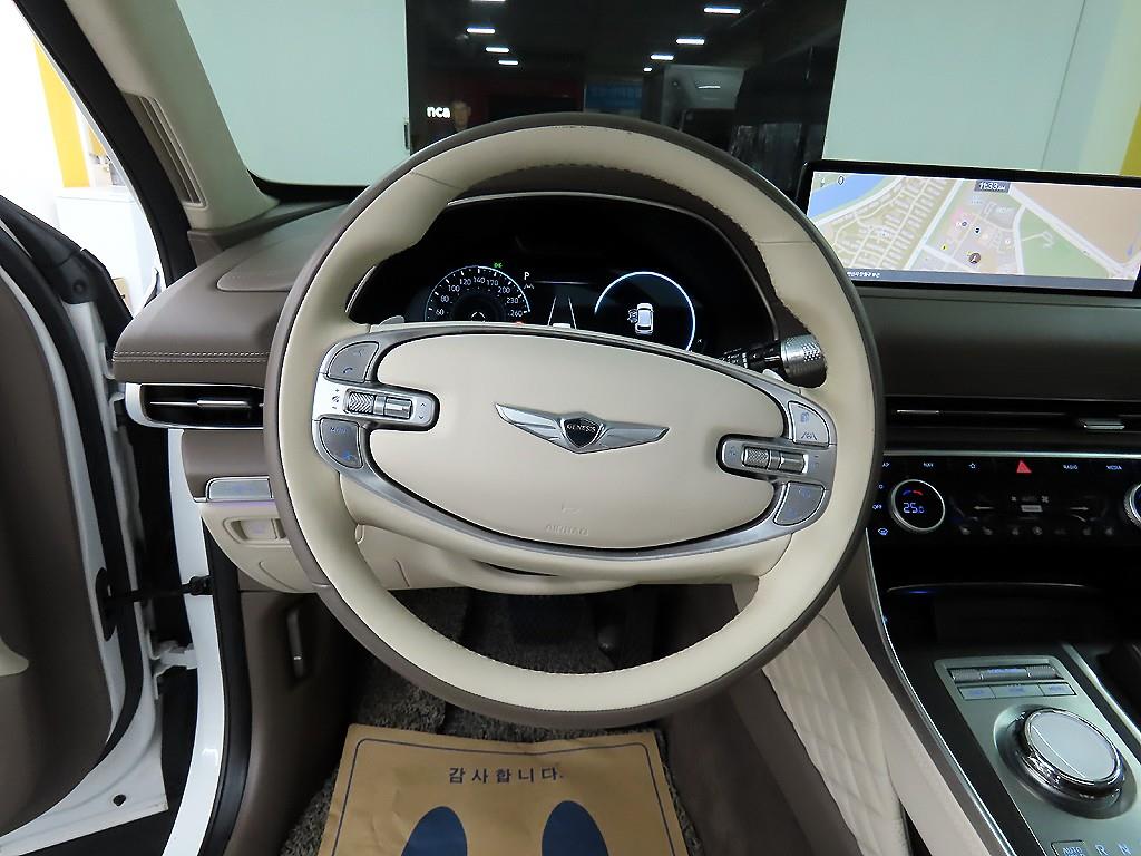 Genesis GV80 - Vista 10