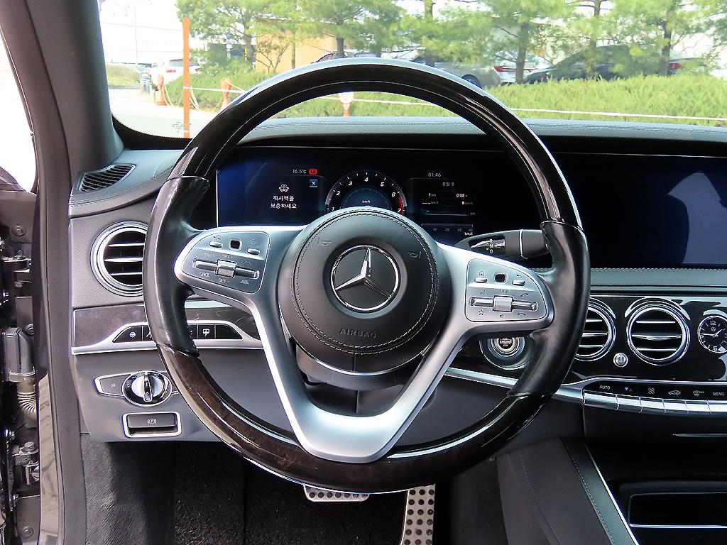 Mercedes Benz S Class - Vista 8