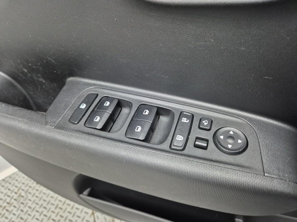 HYUNDAI Casper 2023 Blanco - Importación desde Corea - HF Imports Iquique - Foto 17