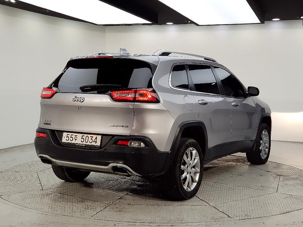 Jeep Cherokee - Vista 4