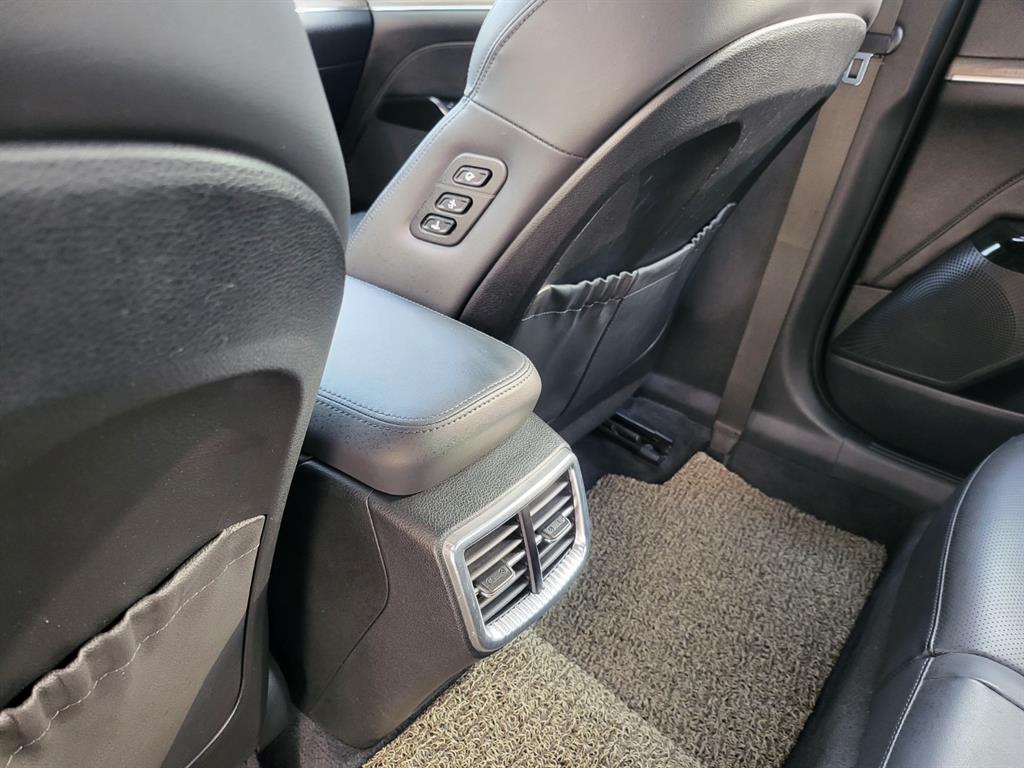 KIA K5 2022 Negro - Importación desde Corea - HF Imports Iquique - Foto 17