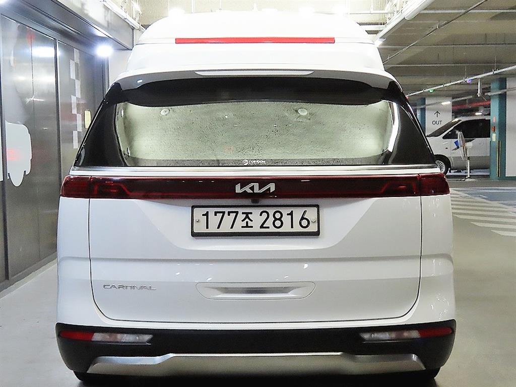 KIA Carnival - Vista 6