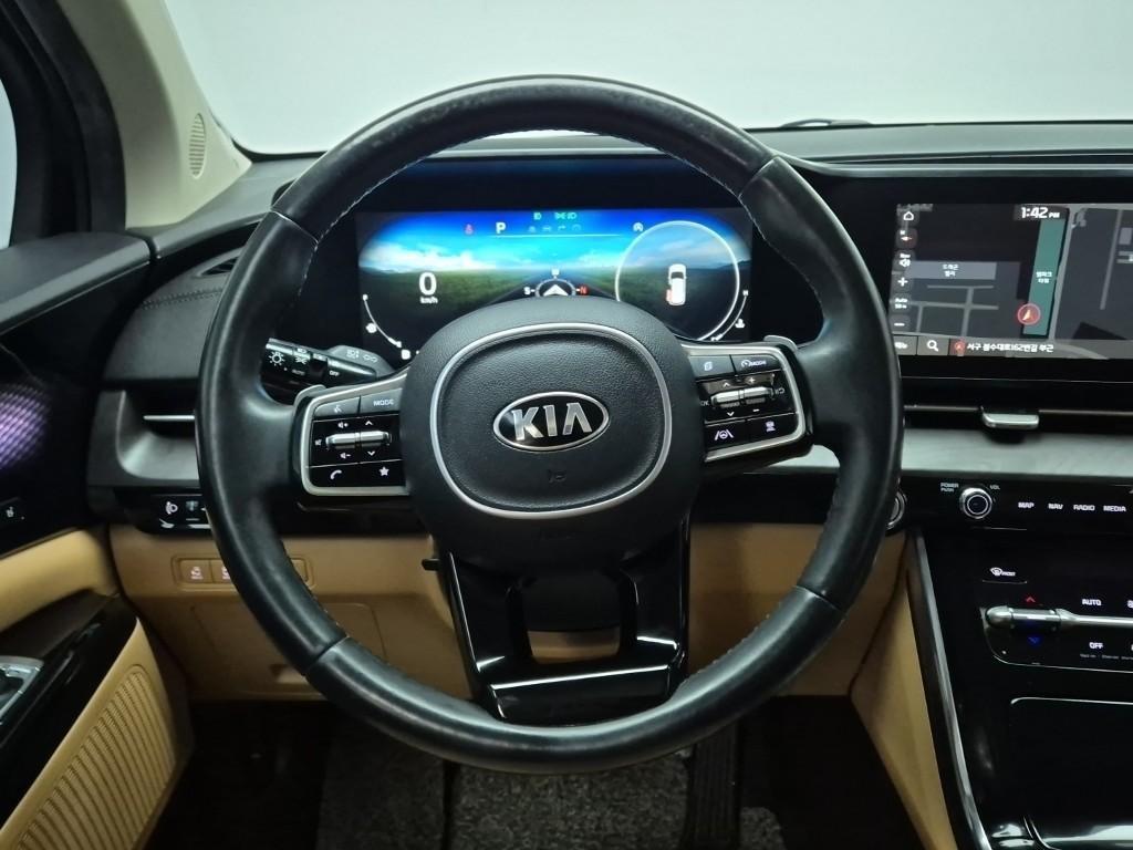 KIA Carnival - Vista 6