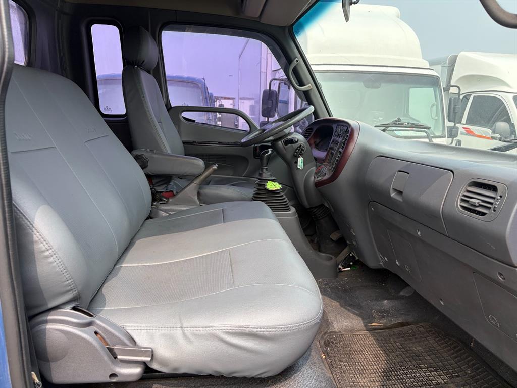 medium and large cargo Cargo - Vista 12