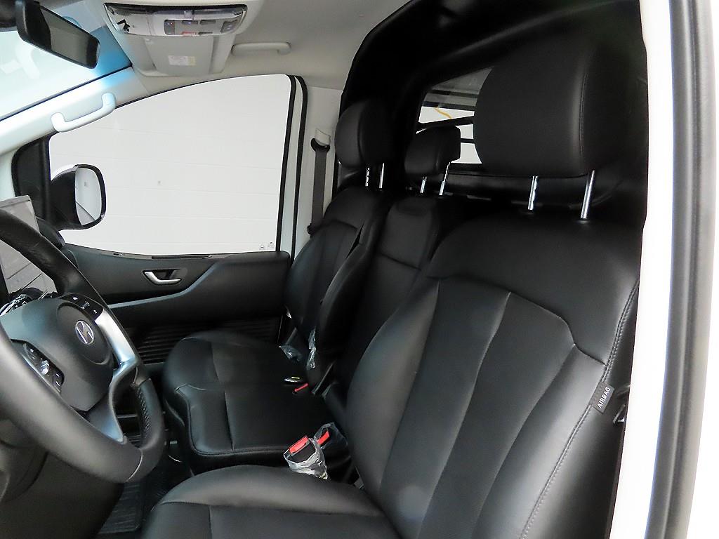 HYUNDAI Staria 2025 - Importación desde Corea - HF Imports Iquique - Foto 13
