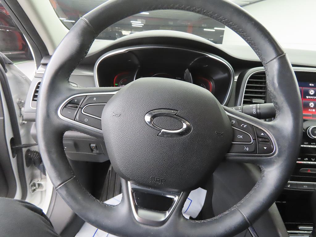 SAMSUNG SM6 - Vista 8