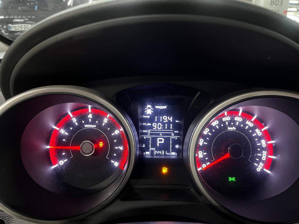 Ssangyong Tivoli 2019 Blanco - Importación desde Corea - HF Imports Iquique - Foto 16