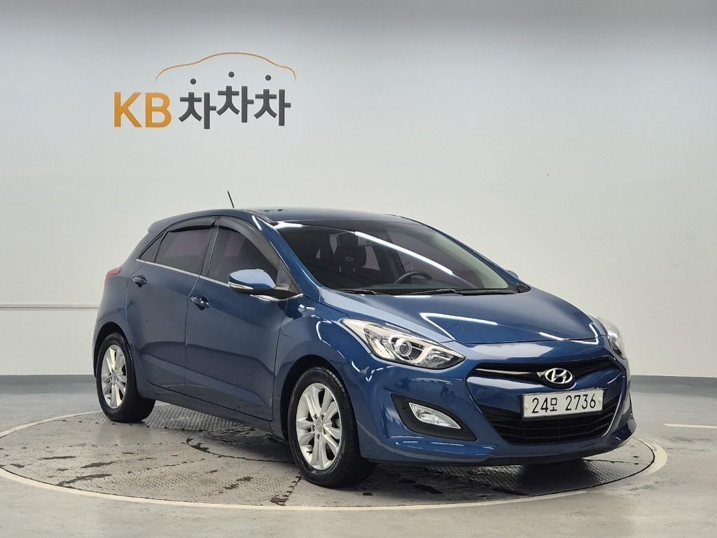 HYUNDAI i30 - Vista 4