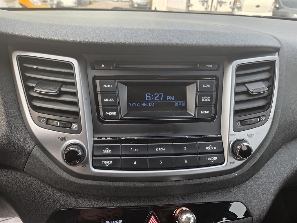 HYUNDAI Tucson - Vista 10