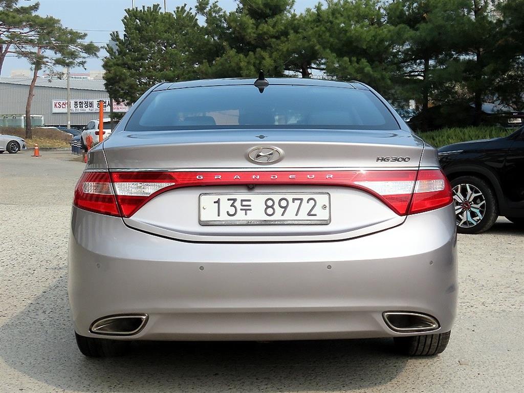 HYUNDAI Grandeur - Vista 4