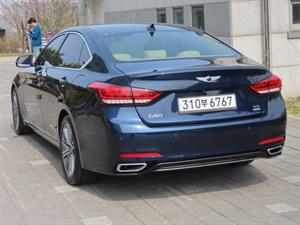 Genesis G80 - Vista 8