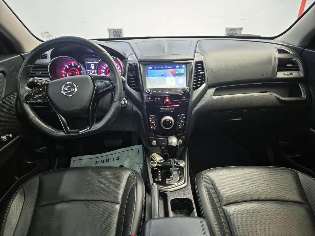 Ssangyong Tivoli - Vista 7
