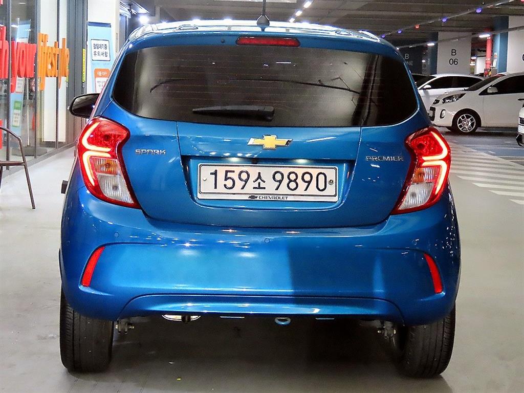 Chevrolet Spark - Vista 5