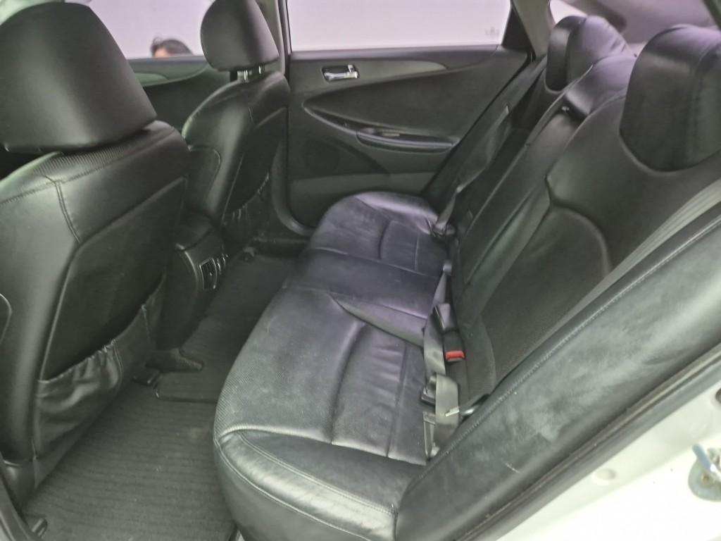 HYUNDAI Sonata 2012 Blanco - Importación desde Corea - HF Imports Iquique - Foto 19