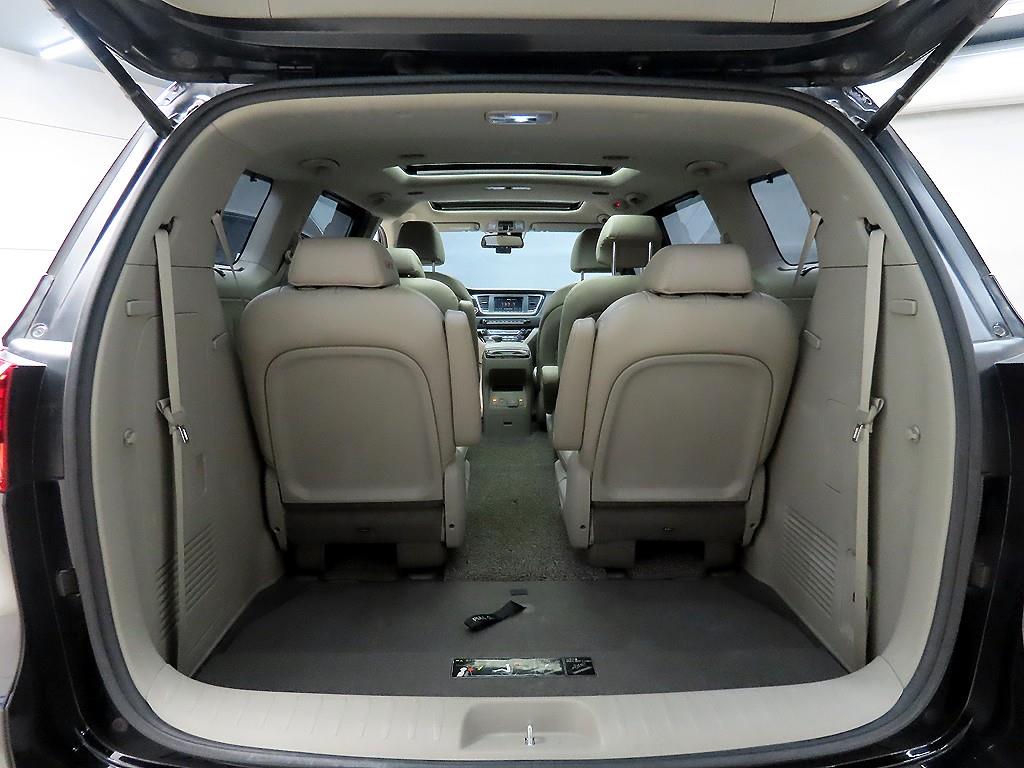 KIA Carnival 2019 Negro - Importación desde Corea - HF Imports Iquique - Foto 18