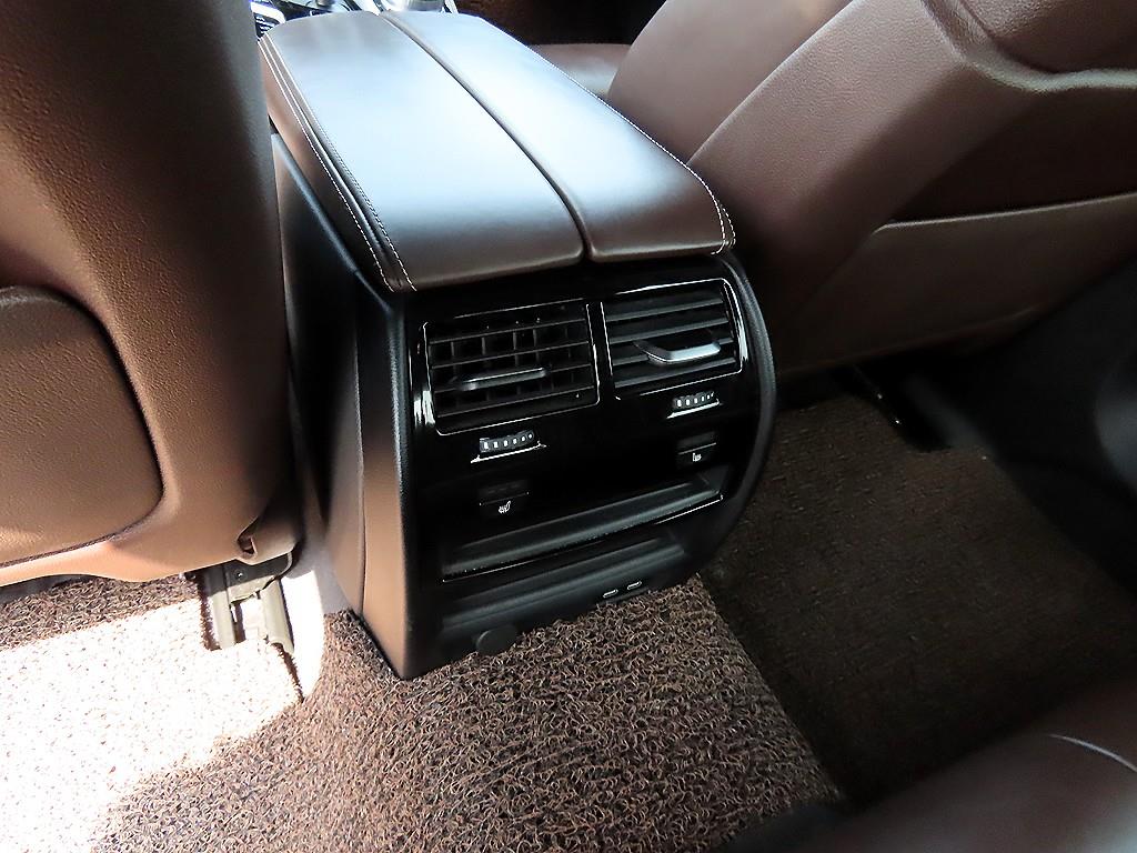 BMW 5 Series 2021 Negro - Importación desde Corea - HF Imports Iquique - Foto 16