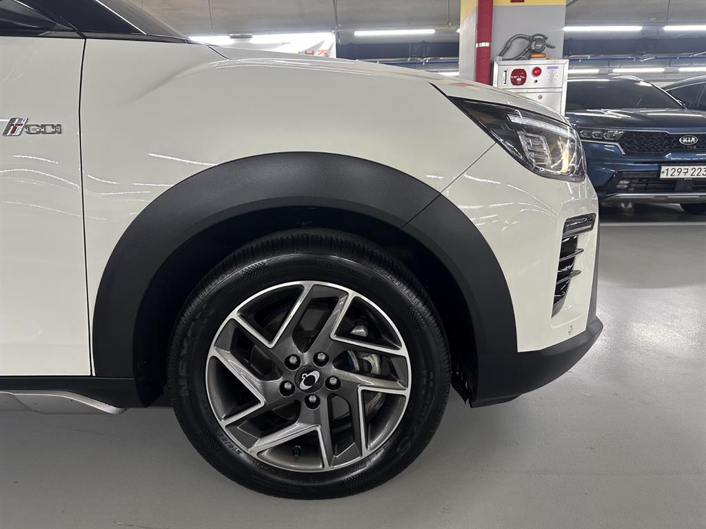 Ssangyong Tivoli - Vista 10