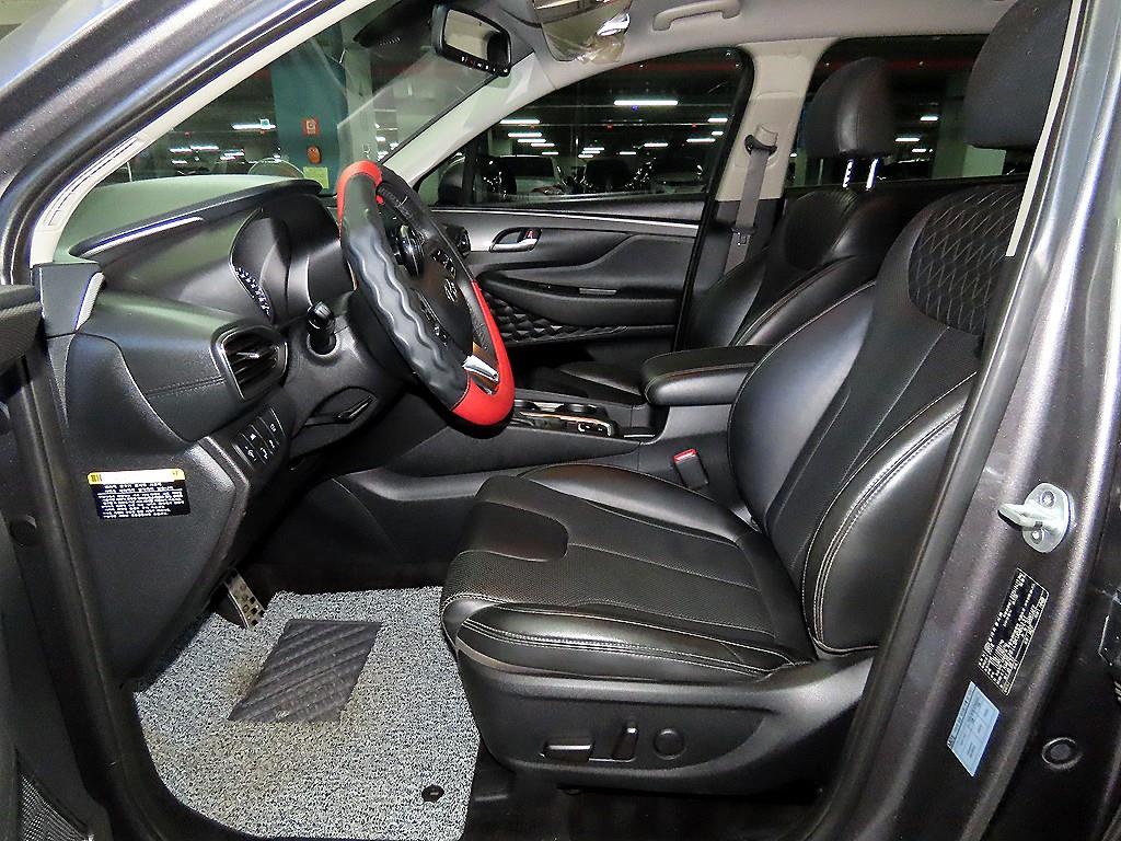 HYUNDAI Santa Fe - Vista 6