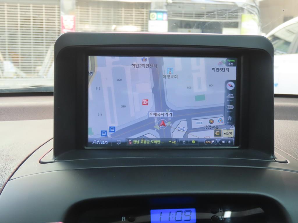 HYUNDAI Avante 2010 - Importación desde Corea - HF Imports Iquique - Foto 14