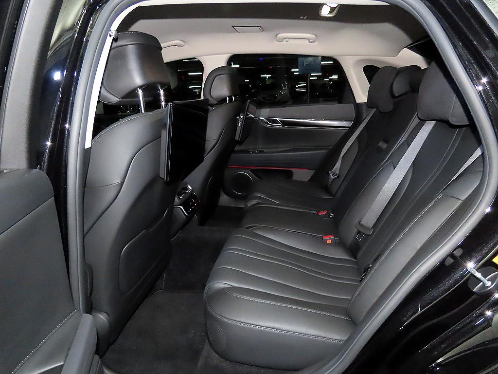 Genesis G80 - Vista 7