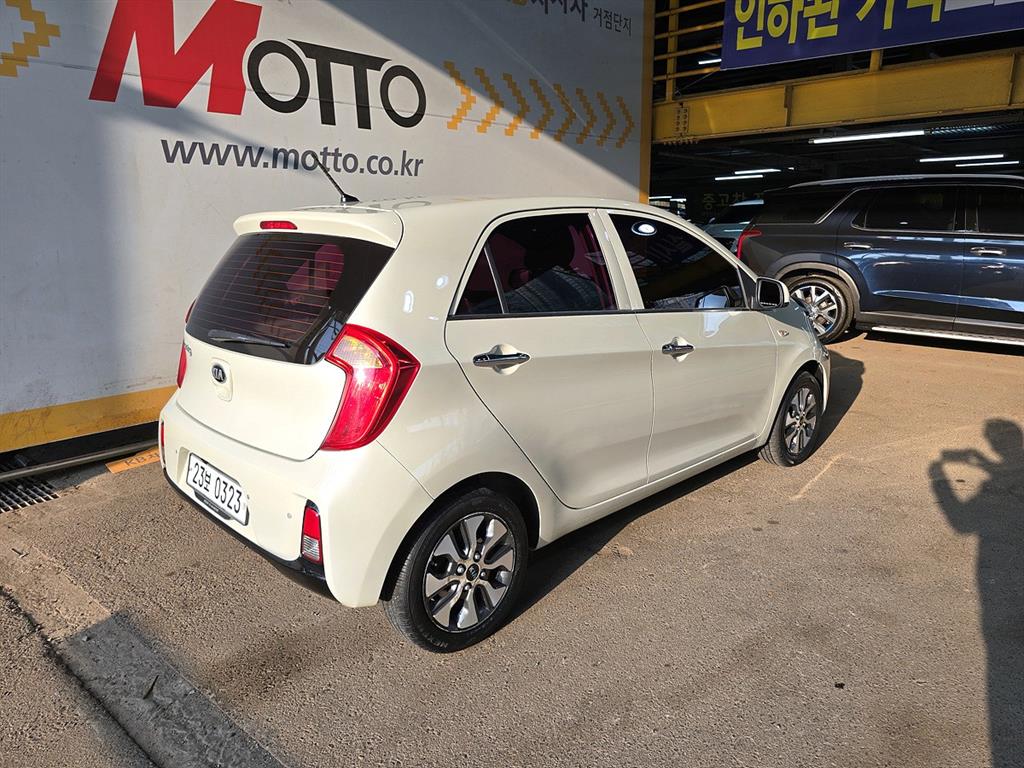 KIA Morning - Vista 5