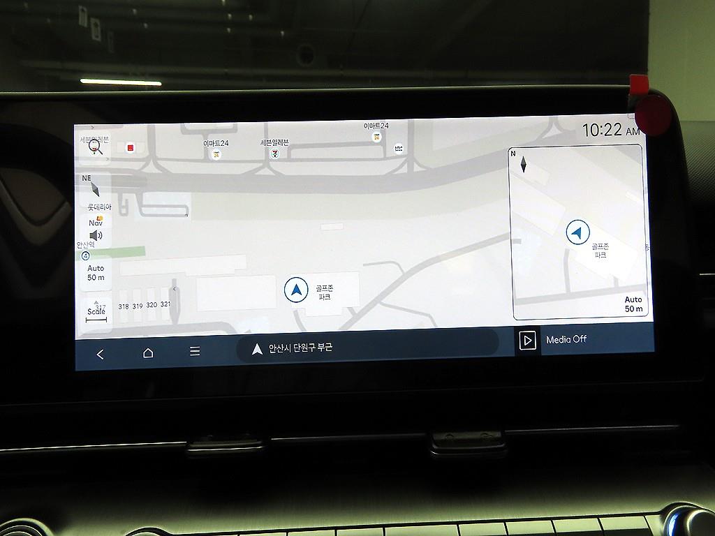 HYUNDAI Kona - Vista 9