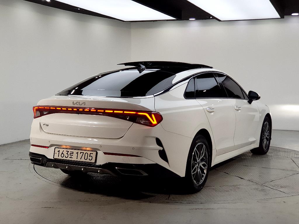 KIA K5 - Vista 4