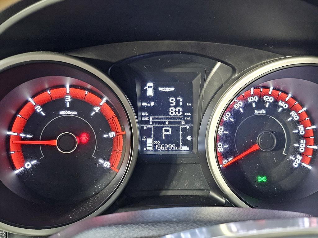 Ssangyong Tivoli - Vista 7