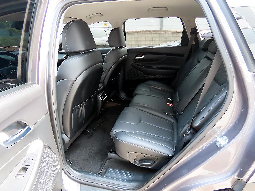 HYUNDAI Santa Fe - Vista 6