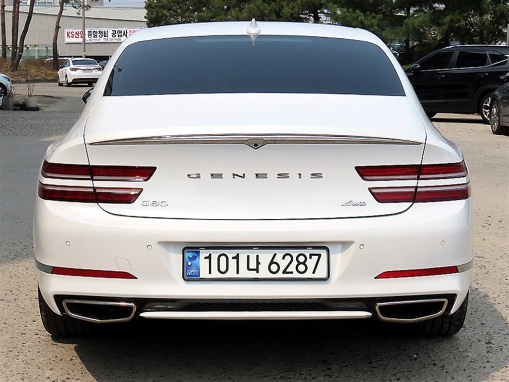 Genesis G80 - Vista 4